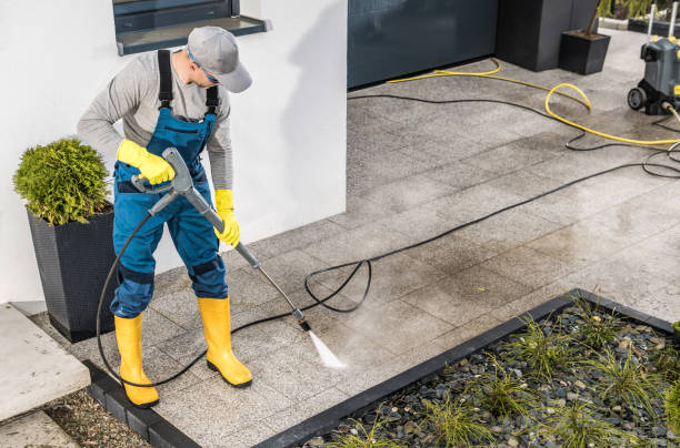 Best Commercial Building Pressure Washing  in Langhorne Manor, PA